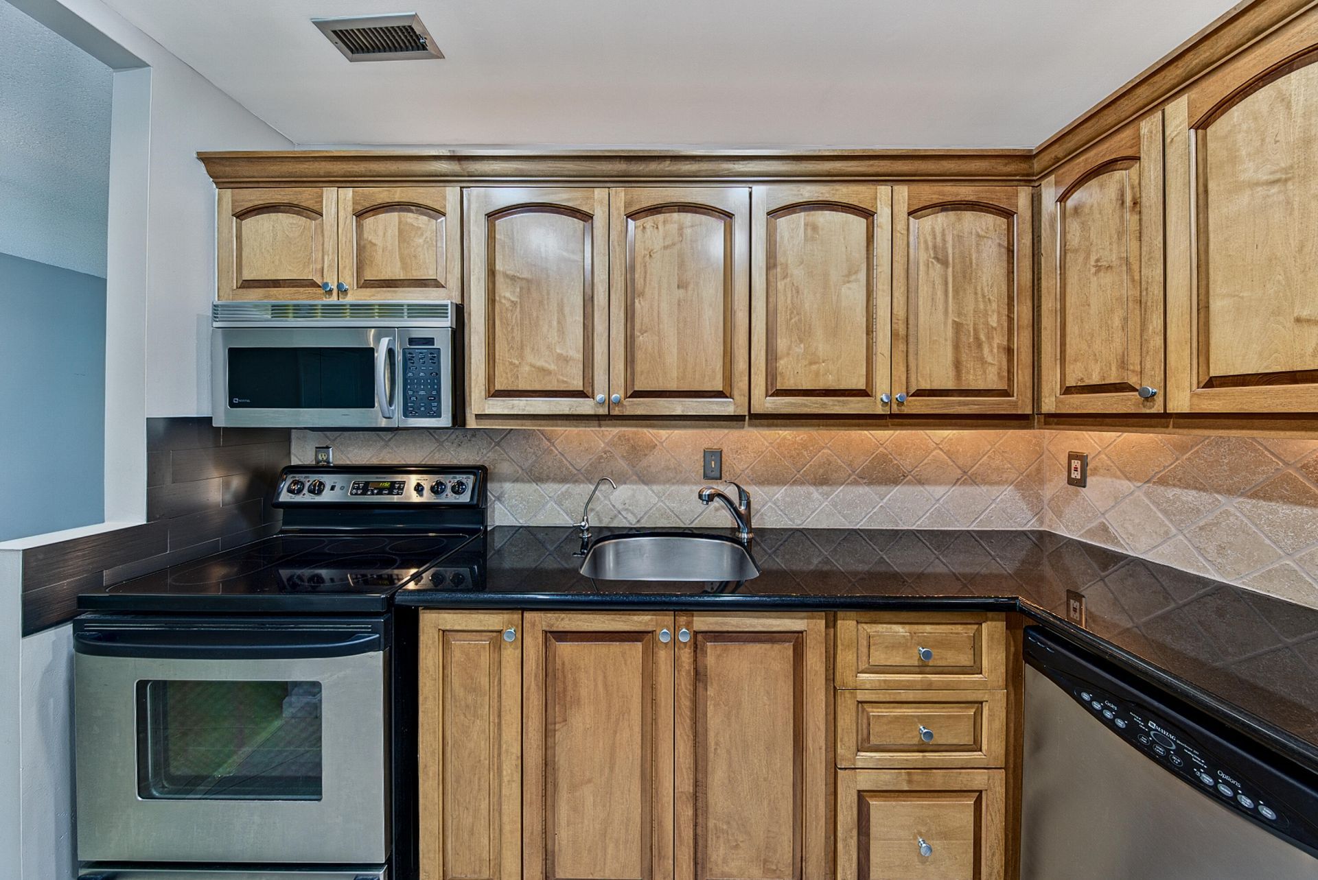 6345 Bay Club Drive, Unit 3, Fort Lauderdale, FL 33308 Photo