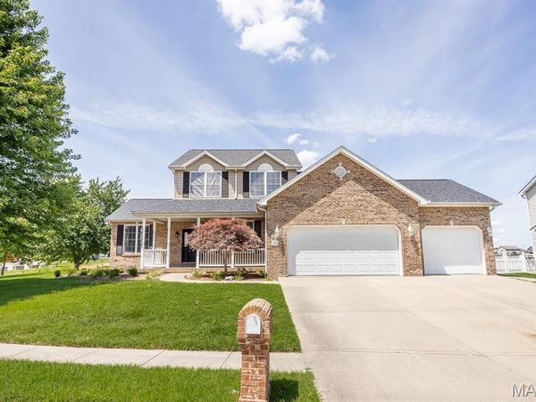301 Whetstone Lane, Mascoutah, IL 62258