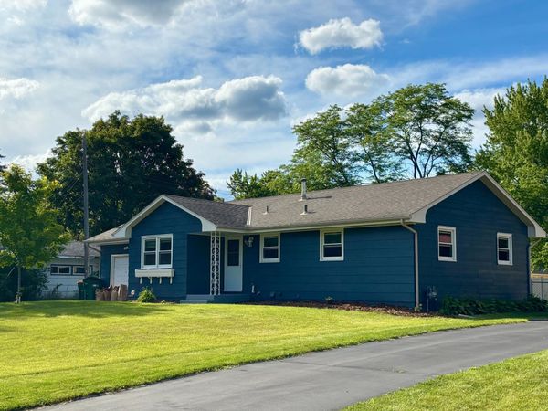 9010 60 1/2 Avenue N, New Hope, MN 55428