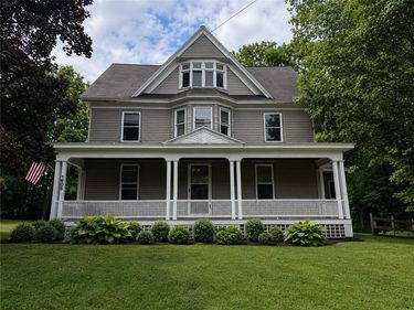 1605 Lehigh Station Road, Henrietta, NY 14467