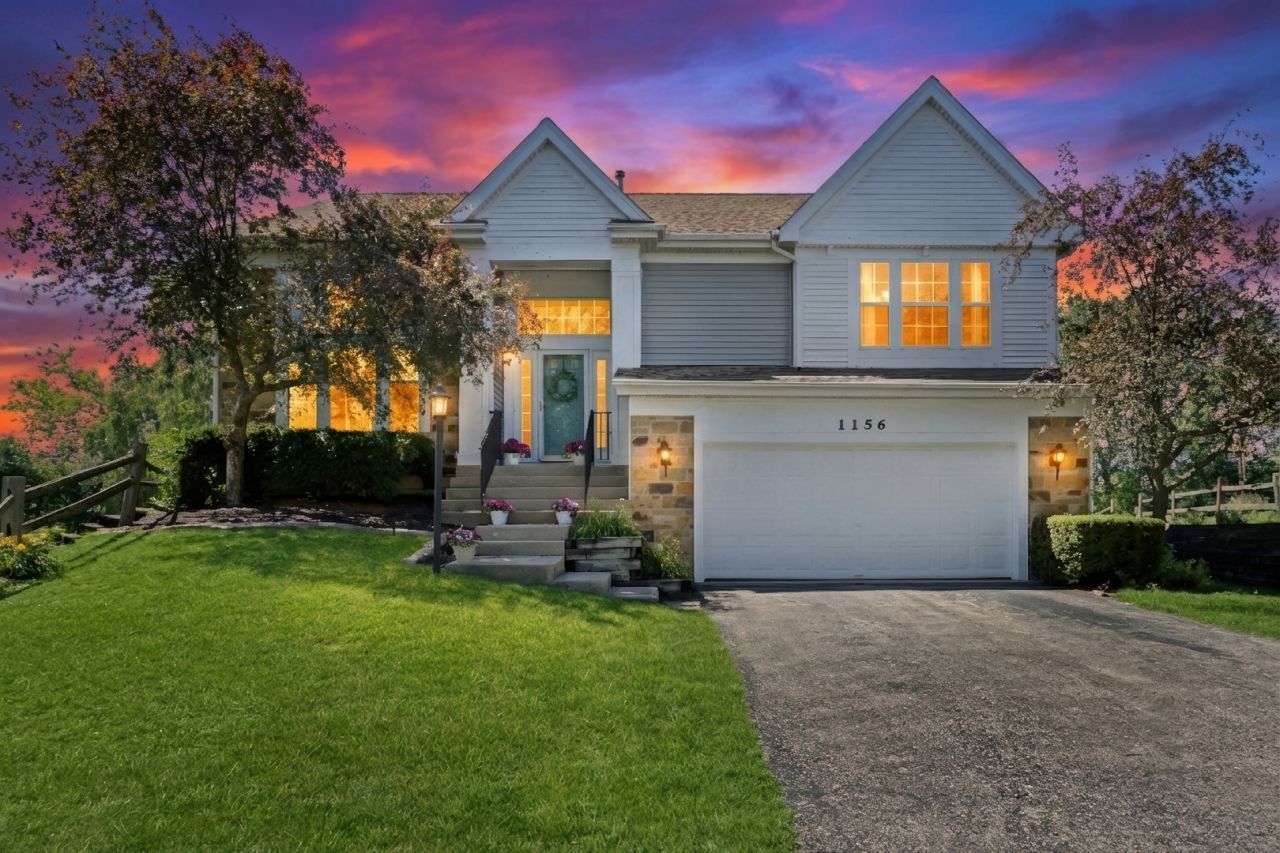 1156 Oakmeadow Court, Gurnee, IL 60031 Main Photo