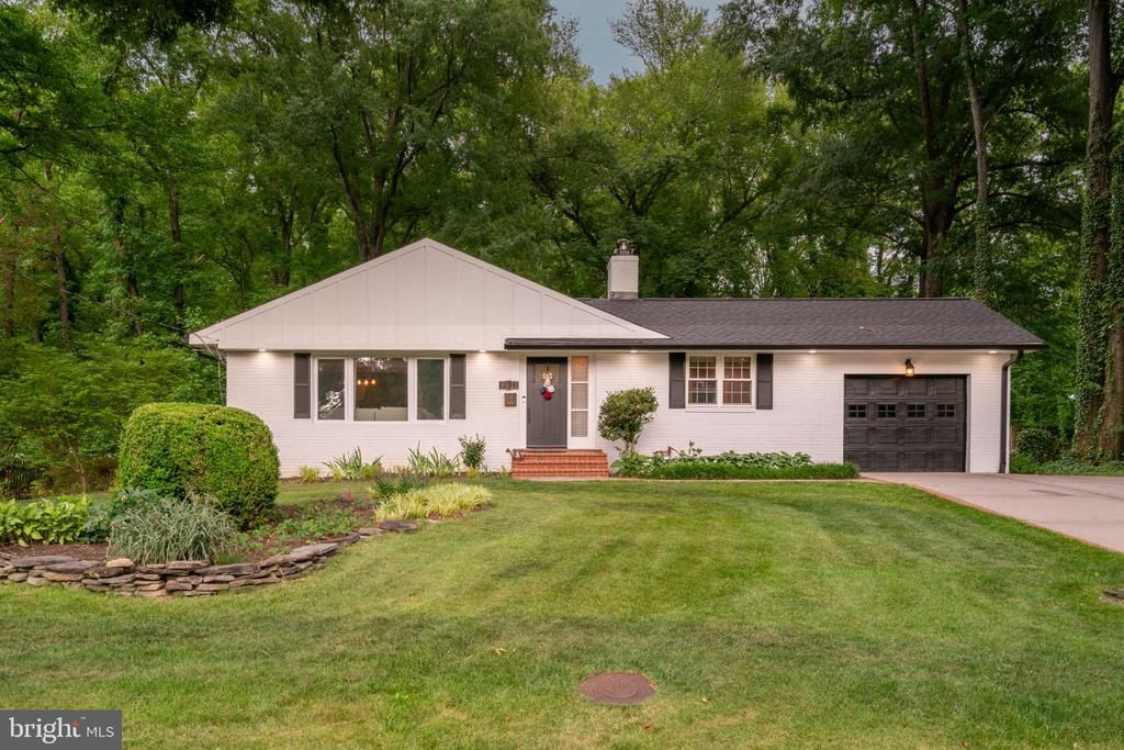9021 Buckner Road, Alexandria, VA 22309 Main Photo
