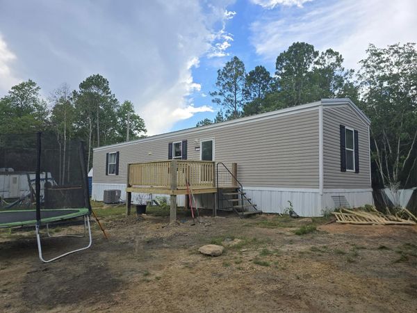 27255 W Bull Creek Dr., Perkinston, MS 39573