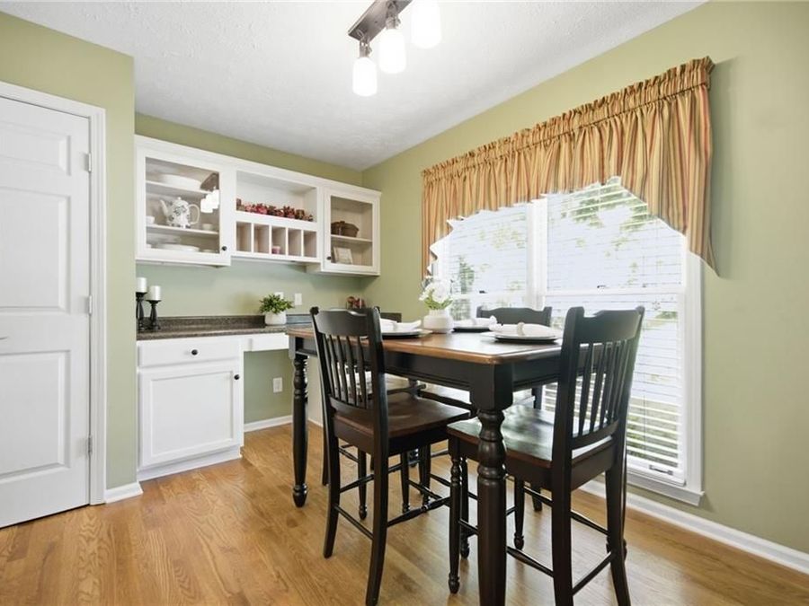 Property Image 28
