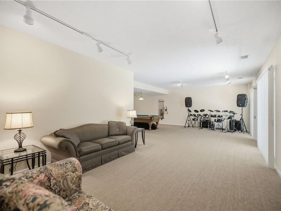Property Image 62