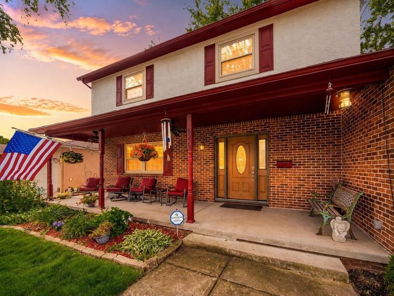 6329 Bellmeadow Drive, Columbus, OH 43229 Photo 2