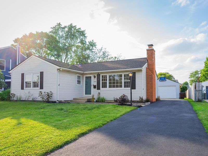 4978 Taunton Way, Columbus, OH 43228 Photo 1