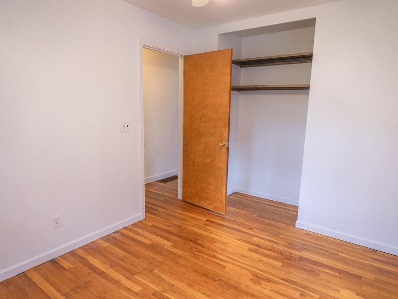 4978 Taunton Way, Columbus, OH 43228 Photo 11