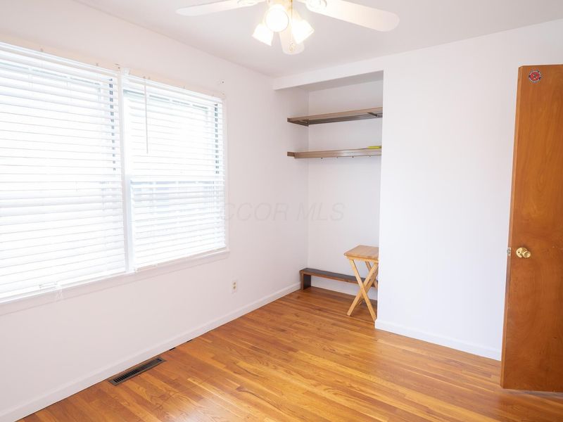 4978 Taunton Way, Columbus, OH 43228 Photo 14