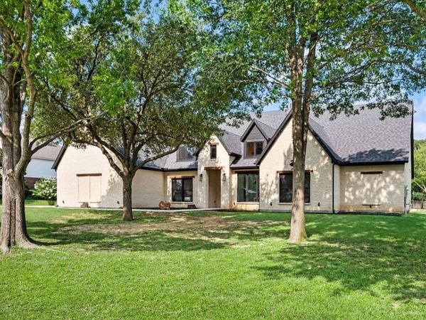 160 S Woodland Trail, Double Oak, TX 75077