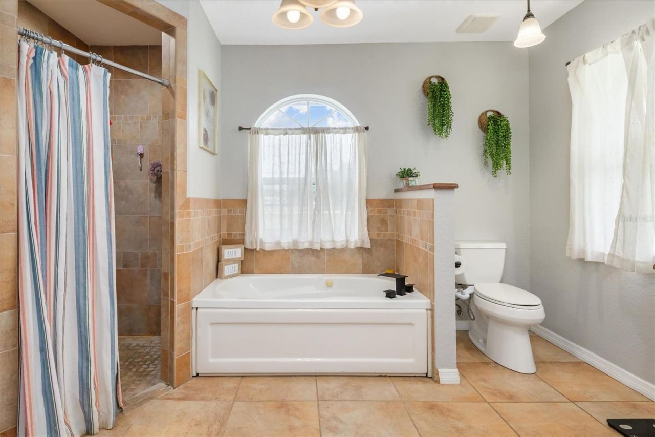 8200 Cleveland Drive , Punta Gorda, FL 33982 Photo