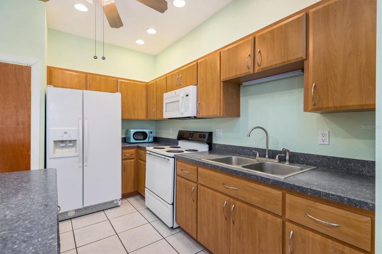 8200 Cleveland Drive, Punta Gorda, FL 33982 Photo