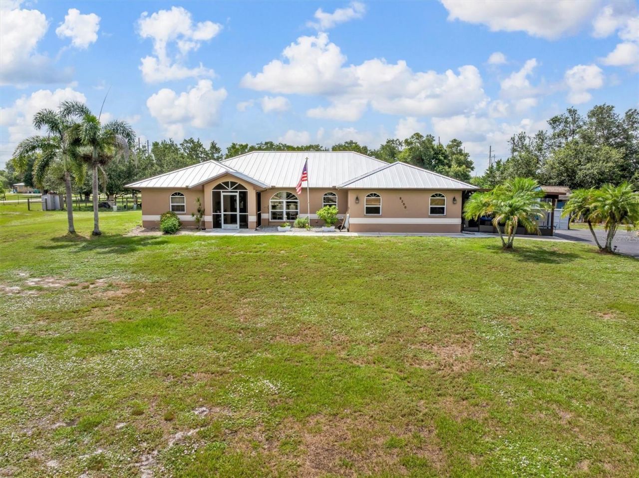 8200 Cleveland Drive , Punta Gorda, FL 33982 Photo
