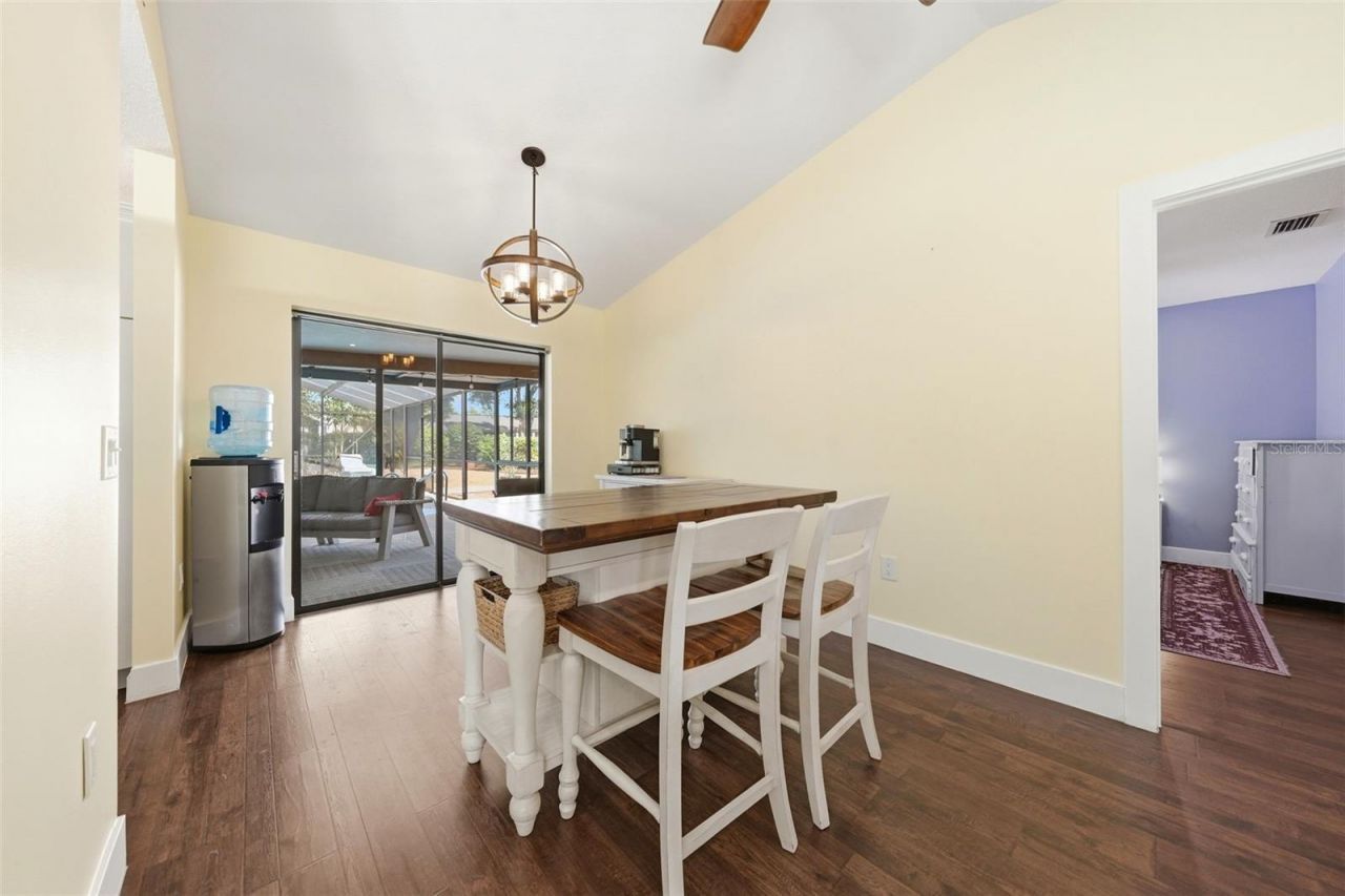 103 Ridgecrest Drive , Eustis, FL 32726 Photo
