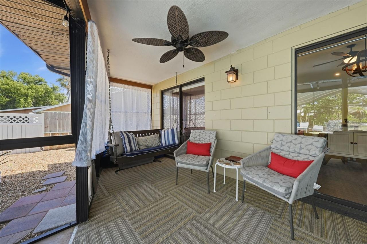 103 Ridgecrest Drive , Eustis, FL 32726 Photo