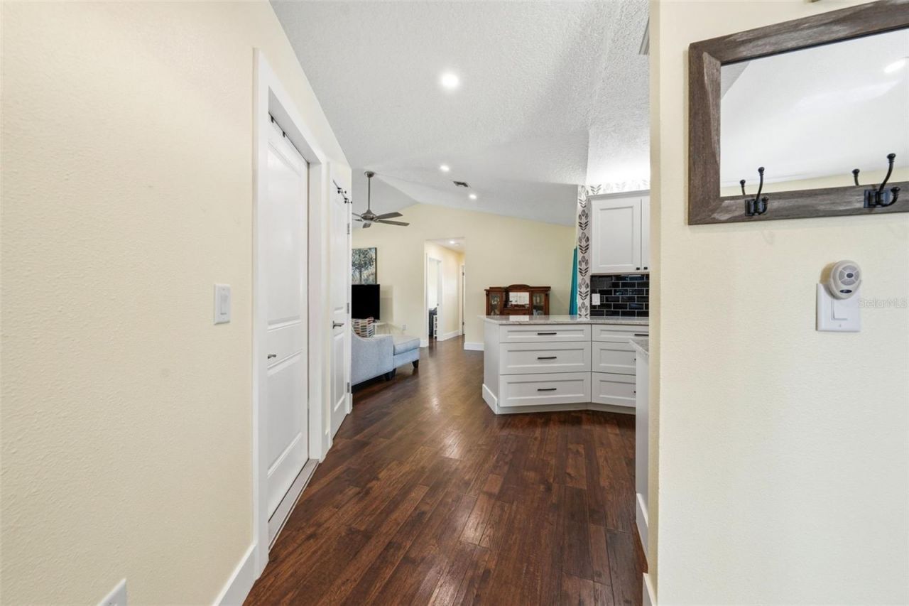 103 Ridgecrest Drive , Eustis, FL 32726 Photo