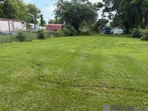 402 St Jude St, New Roads, LA 70760
