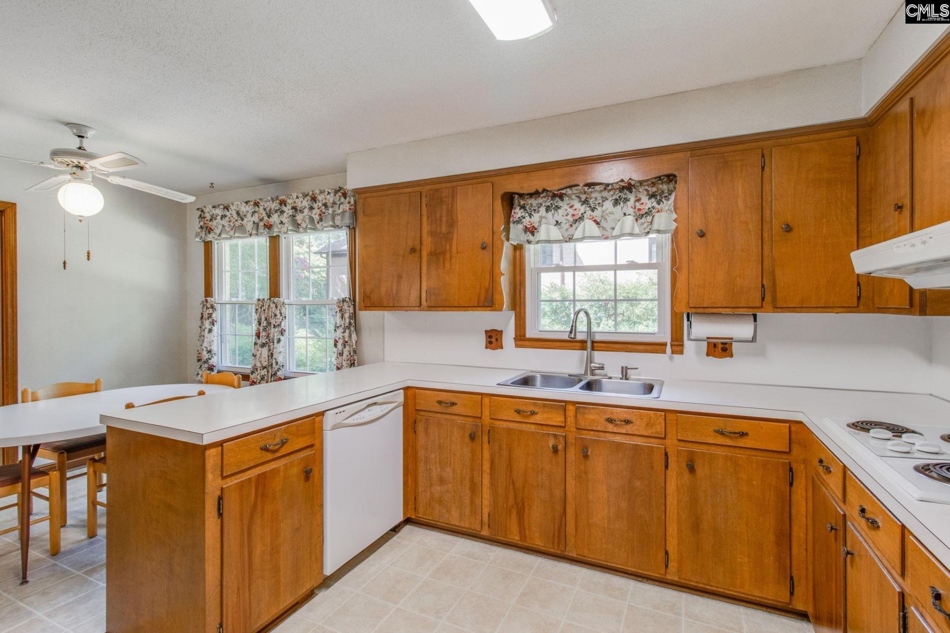 1075 Quail Lane  Photo 16