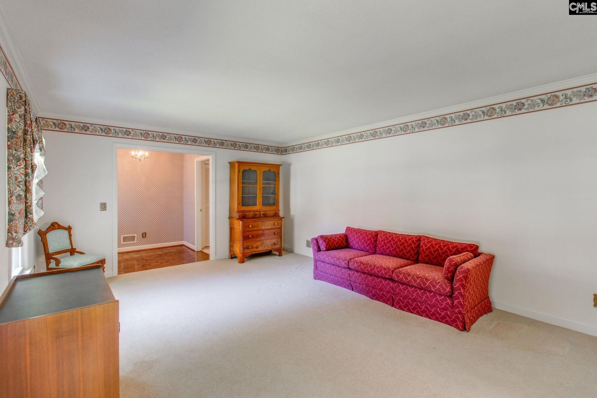 1075 Quail Lane  Photo 8