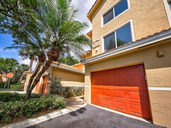 500 Scotia Drive, Unit 302, Hypoluxo, FL 33462