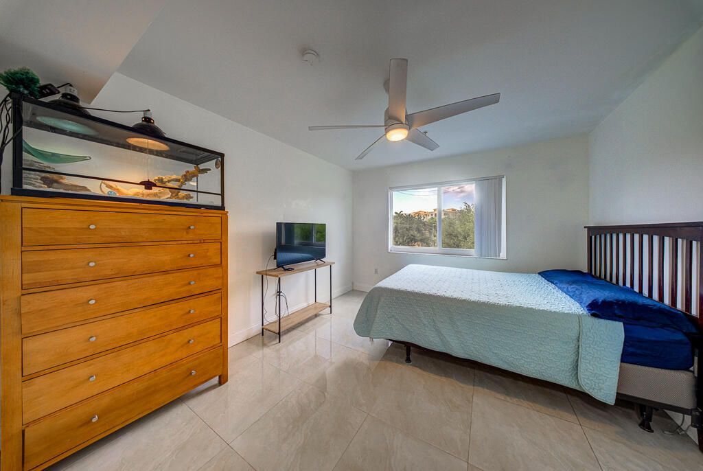 500 Scotia Drive, Unit 302, Hypoluxo, FL 33462 Photo