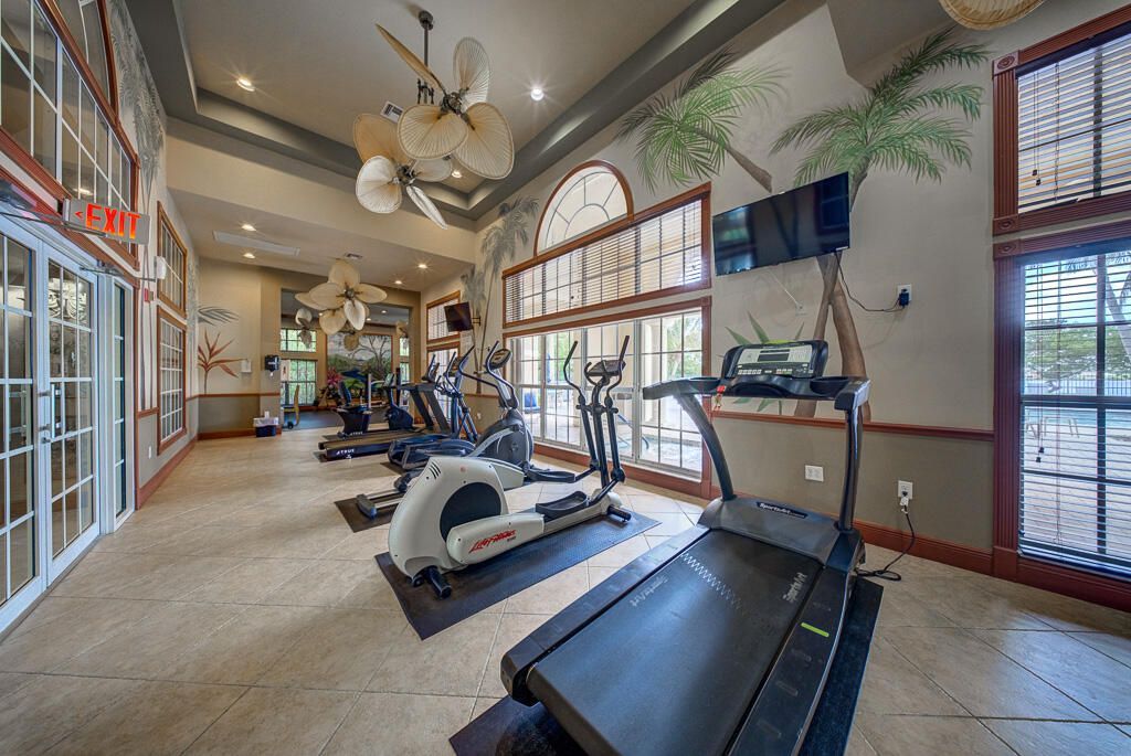 500 Scotia Drive, Unit 302, Hypoluxo, FL 33462 Photo
