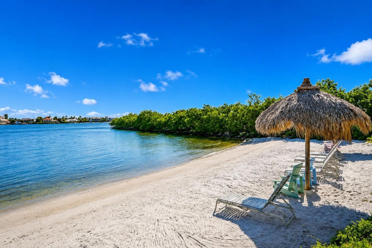 500 Scotia Drive, Unit 302, Hypoluxo, FL 33462 Photo