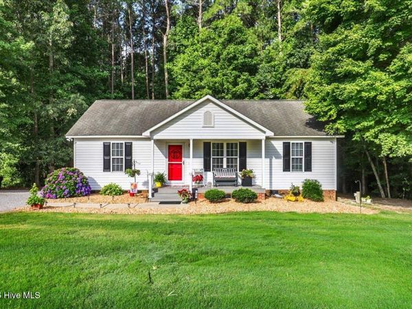 618 Lockwood Drive , Clayton, NC 27527