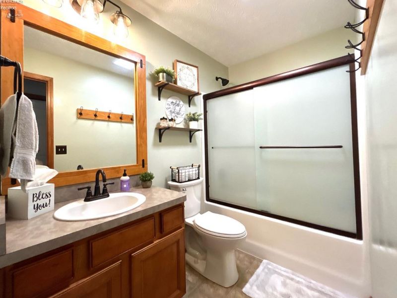 1052 Arrowhead, Vermilion, OH 44089 Photo 28