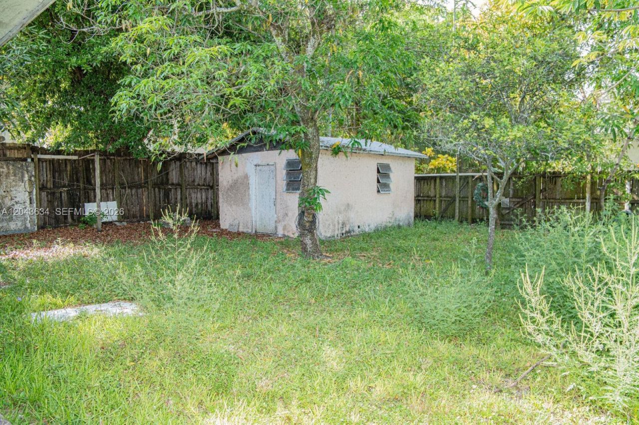 90 NE 48th St , Miami, FL 33137 Photo
