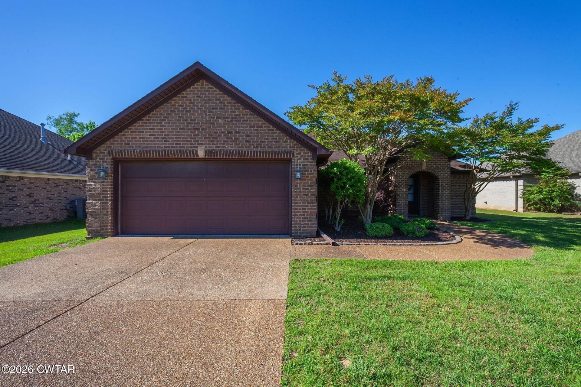 42 Hamlett Cove, Jackson, TN 38305 Main Photo