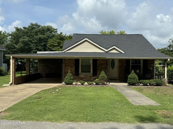217 Sycamore Street , Newbern, TN 38059