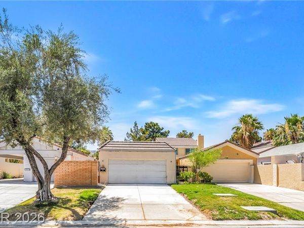 2985 Bel Air Drive, Las Vegas, NV 89109