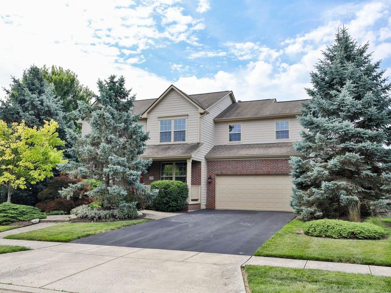 3193 Guffey Drive, Grove City, OH 43123 Photo 2