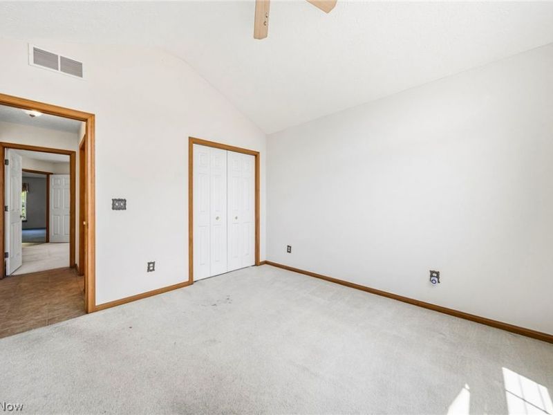 4956 Windsford Circle, North Ridgeville, OH 44039 Photo 12