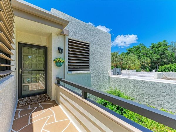 376 SPRINGDALE DRIVE , BRADENTON, FL 34210