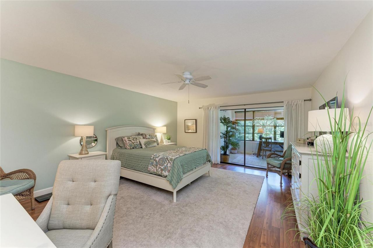 376 Springdale Drive, Bradenton, FL 34210 Photo