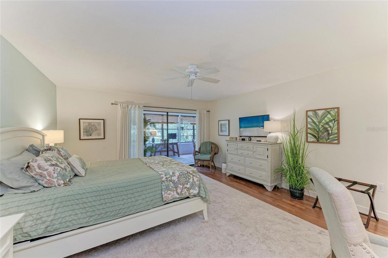 376 Springdale Drive, Bradenton, FL 34210 Photo