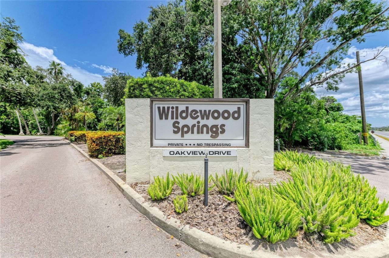 376 Springdale Drive, Bradenton, FL 34210 Photo