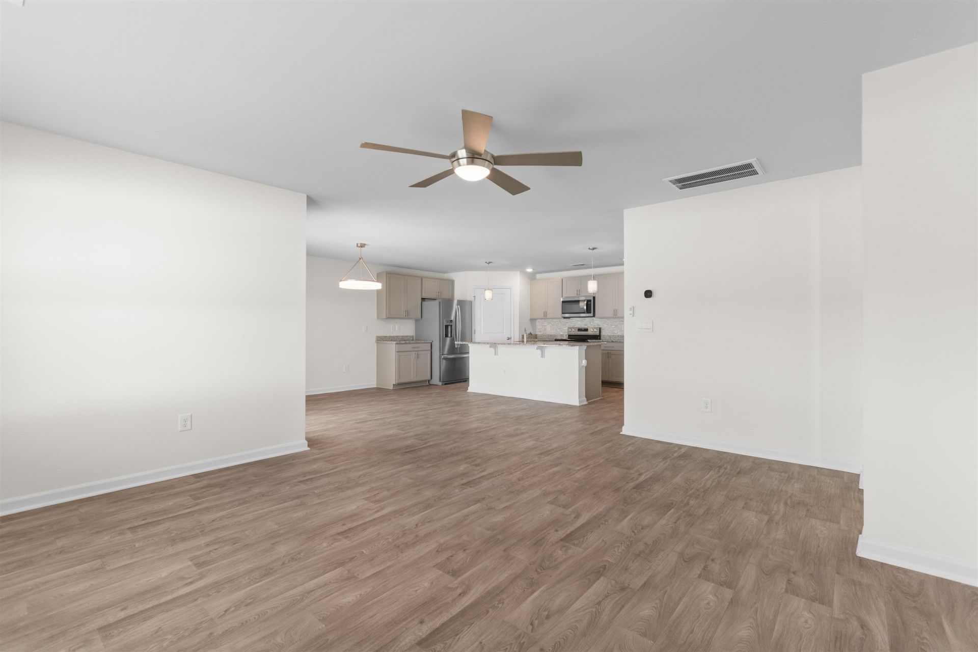 628 Woodland Farms Circle Photo 16