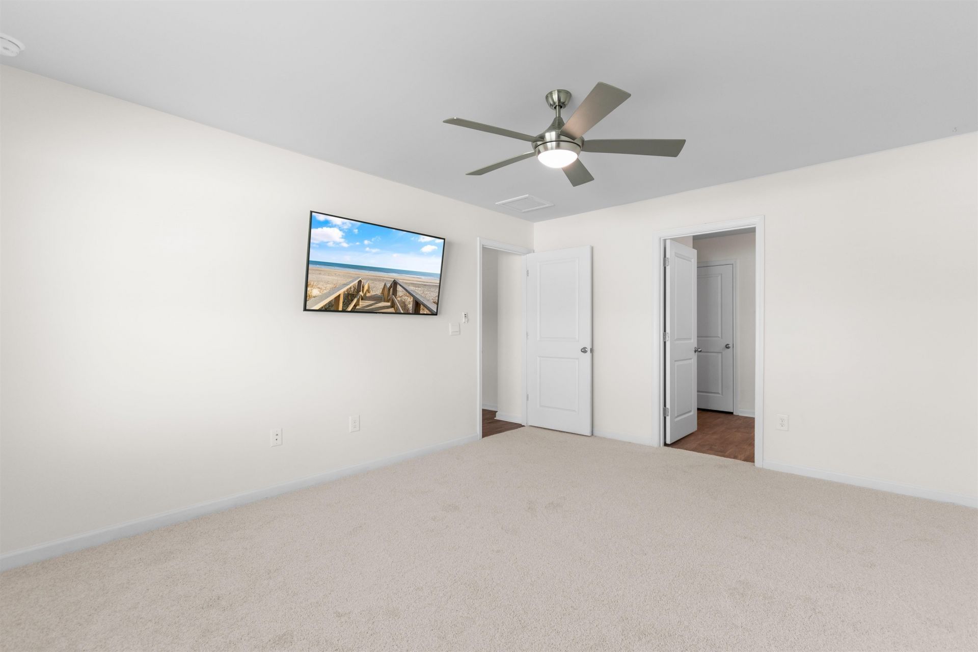 628 Woodland Farms Circle Photo 18
