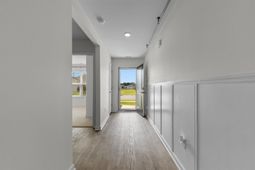 628 Woodland Farms Circle photo 4