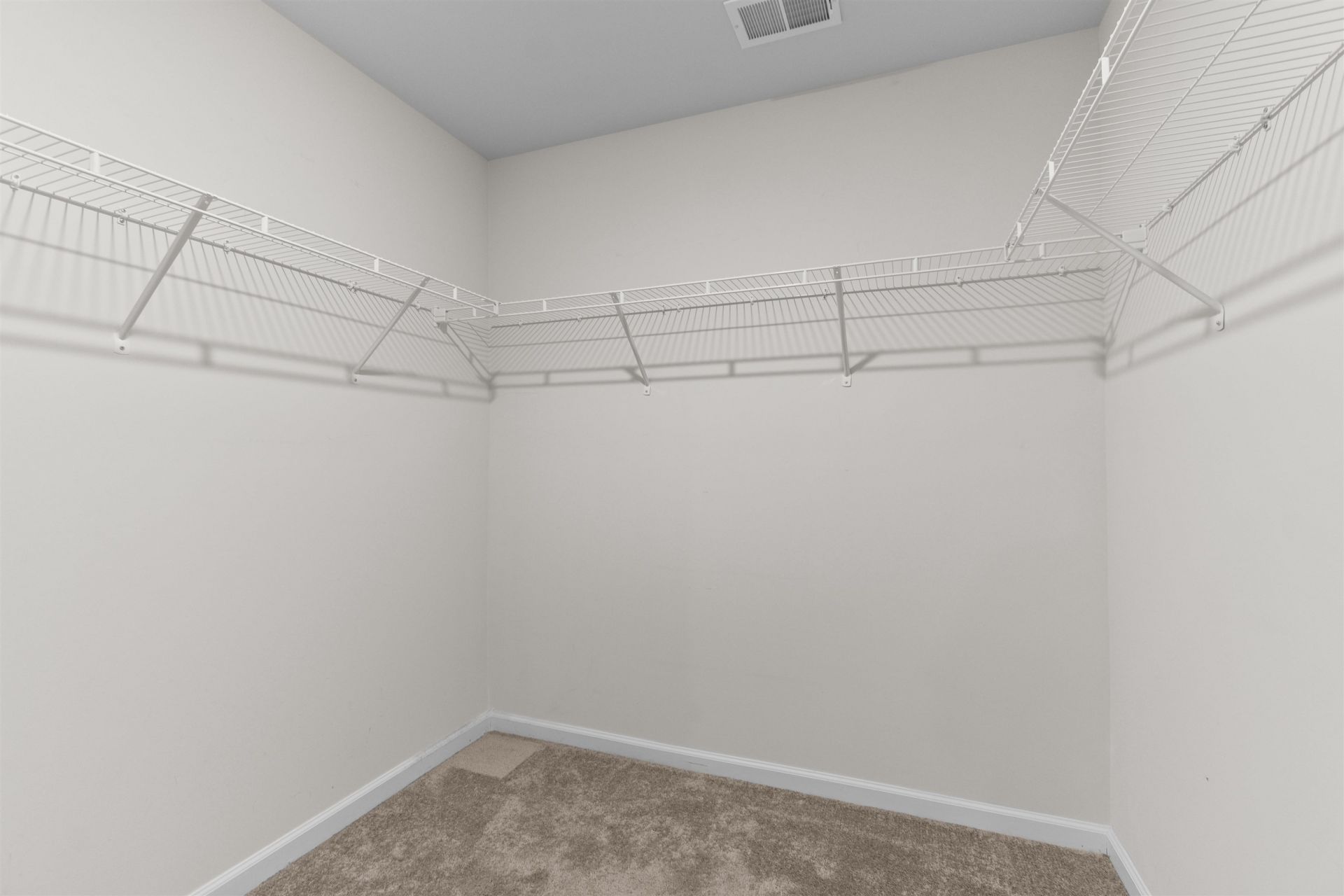 628 Woodland Farms Circle Photo 21