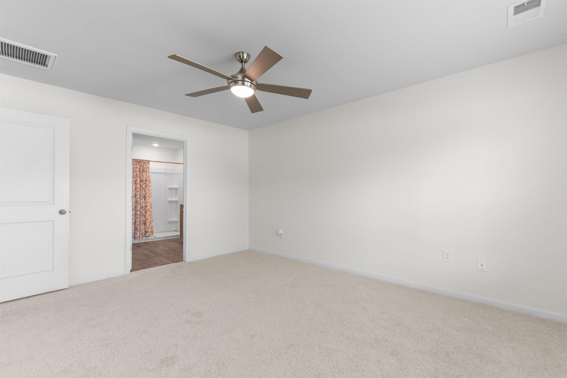 628 Woodland Farms Circle Photo 27