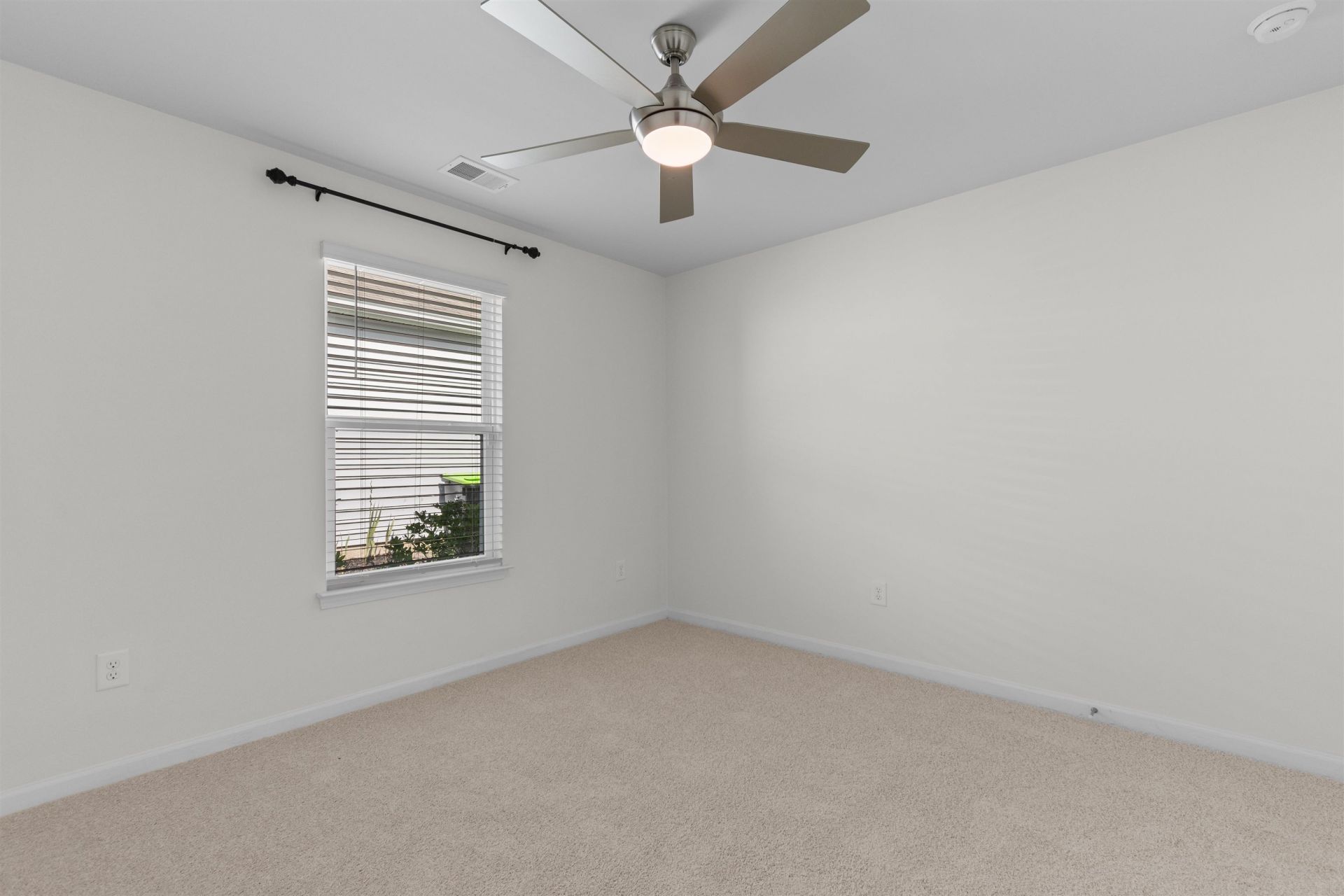 628 Woodland Farms Circle Photo 31