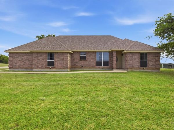 8116 Clearview Court, Cresson, TX 76035