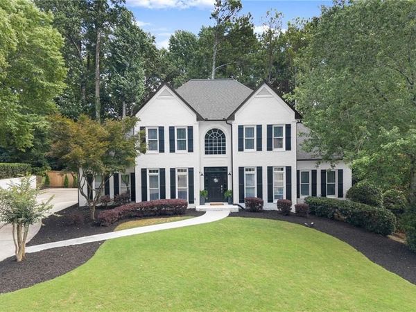 1530 Highview Pines Pass , Alpharetta, GA 30022