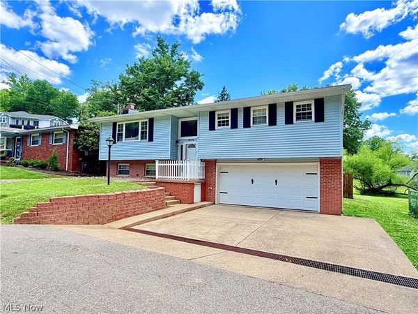 1804 29th Street, Vienna, WV 26105