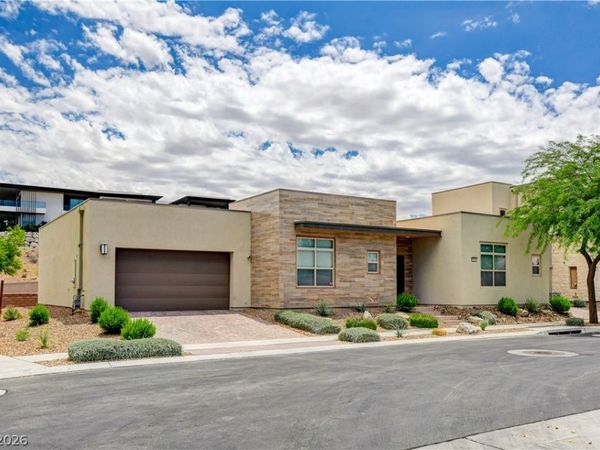 10885 Crimson Cliffs Avenue, Las Vegas, NV 89135