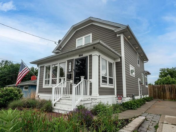 814 Buena Vista AVENUE, Waukesha, WI 53188